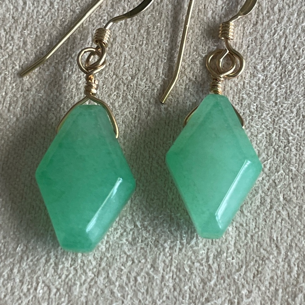 Natural Green Aventurine Earrings – Gold-Filled Wire Wrapped Handmade Dangle - Picture 2 of 10